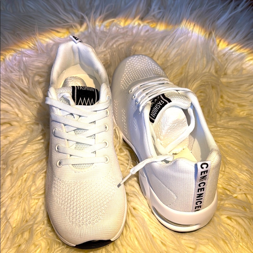 340. Nice Nice Fashion Ash White Fashion Sneakers Size 41 which is US size 10 - Picture 1 of 9